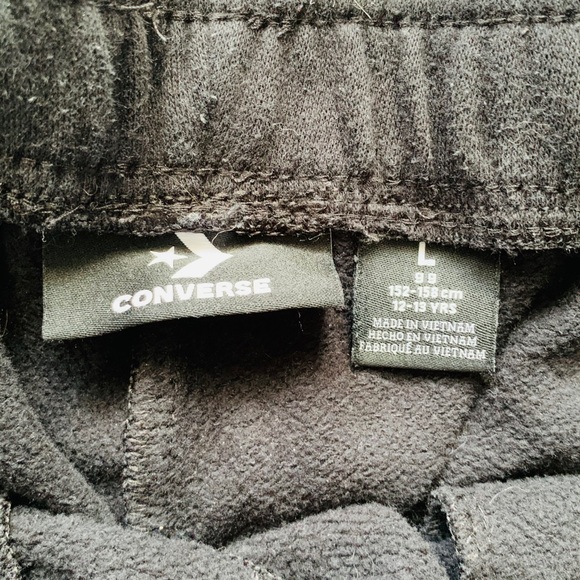 Converse sweats. - Picture 2 of 2